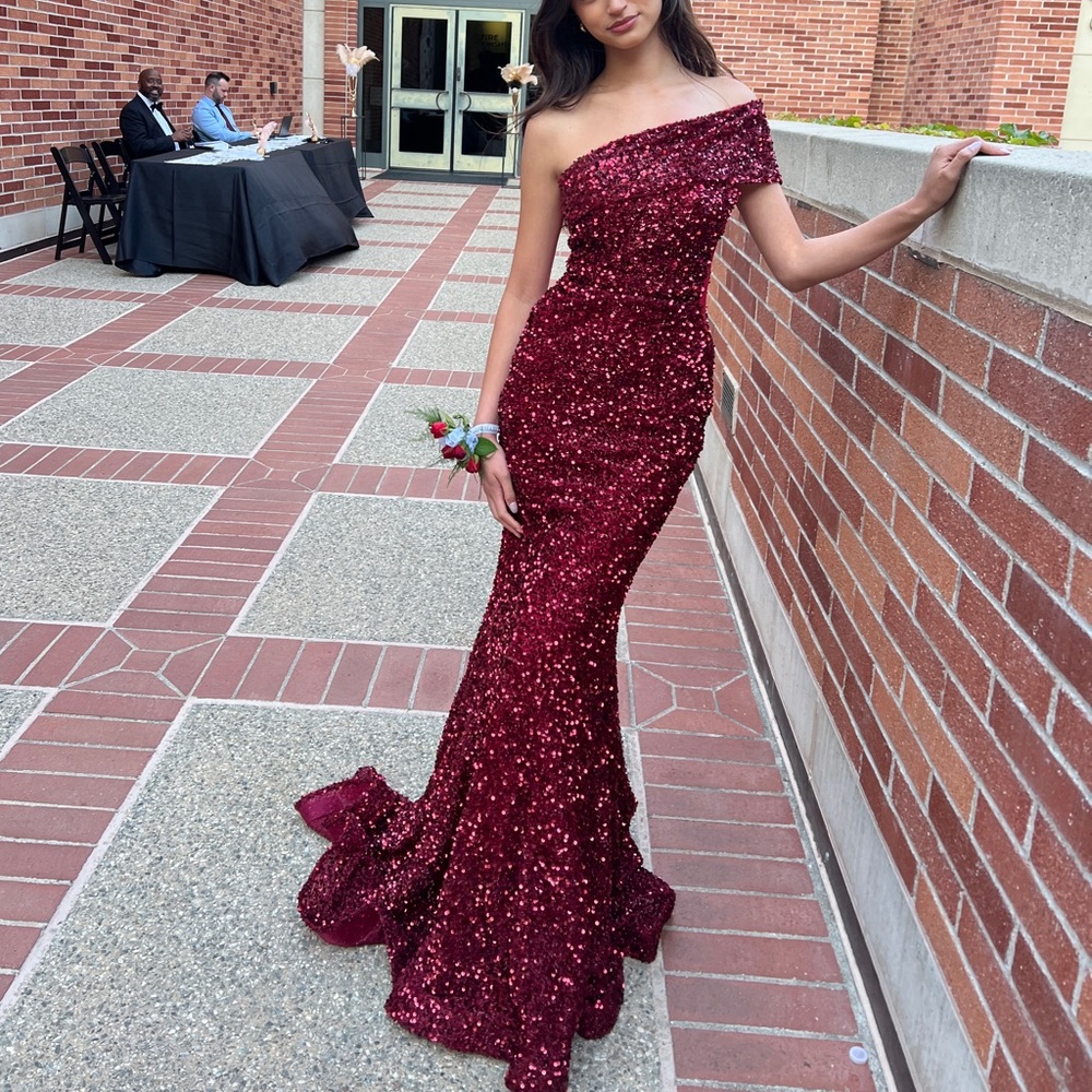 Stunning Designer Jovani One-Shoulder Mermaid Sequin Gown